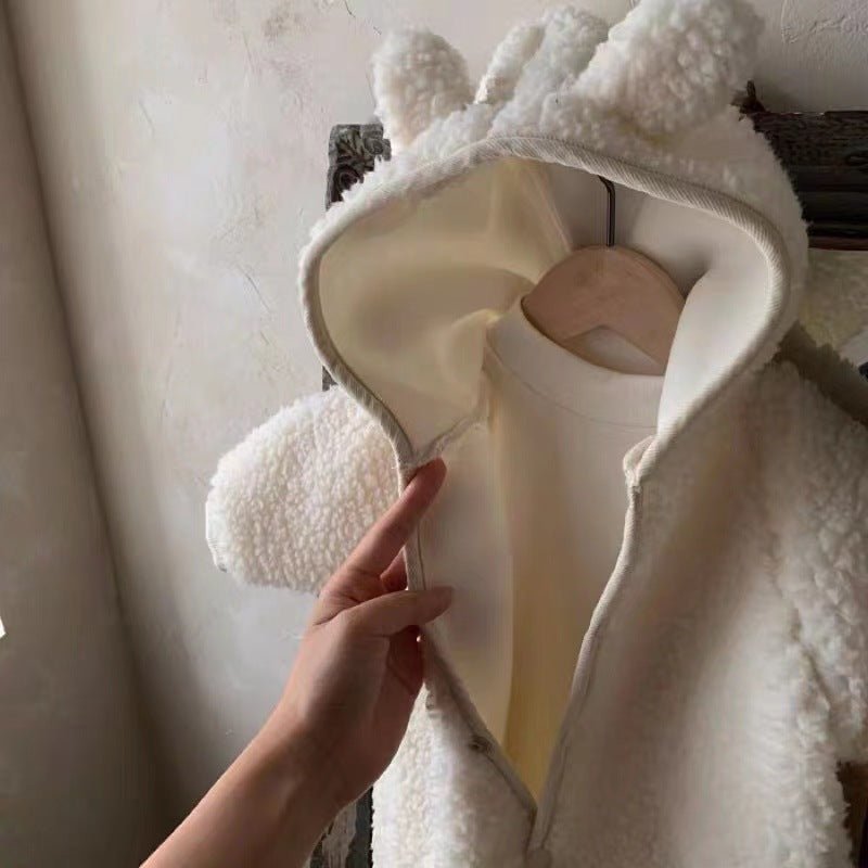 Baby Winter Boys And Girls Bear Double-sided Lamb Hooded Cotton Jersey $67.21 Dana Fashion Color: Beige Child size: 66cm Baby Clothing Product information: Fabric name; polar fleece Suitable for the season; winter, autumn Suitable for ages; infants and yo