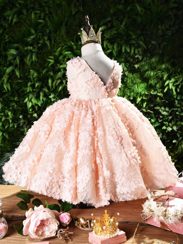 Baby year-old dress $73.78 Dana Fashion Color: Pink Size: 100cm Baby Clothing Color: pink Suitable height: 100cm, 110cm, 120cm, 130cm, 140cm, 150cm, 160cm, 170cm size bust waistline Length Shoulder width 100cm 56 54 55 30 110cm 60 56 60 31 120cm 64 58 65