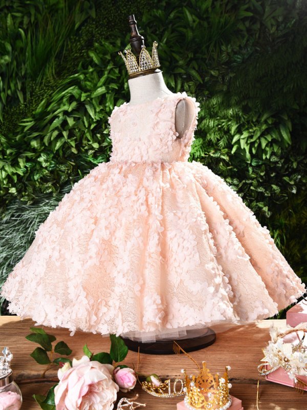 Baby year-old dress $73.78 Dana Fashion Color: Pink Size: 100cm Baby Clothing Color: pink Suitable height: 100cm, 110cm, 120cm, 130cm, 140cm, 150cm, 160cm, 170cm size bust waistline Length Shoulder width 100cm 56 54 55 30 110cm 60 56 60 31 120cm 64 58 65