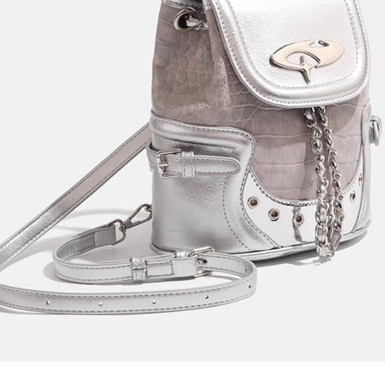 Backpack Millennium Hot Girl Pattern $73.24 Dana Fashion Color: Silver Women's Bags Product information: With/without interlining: None Lining material: Polyester Shoulder strap style: Double joint Closing method: Package cover type Acceptable Computer si