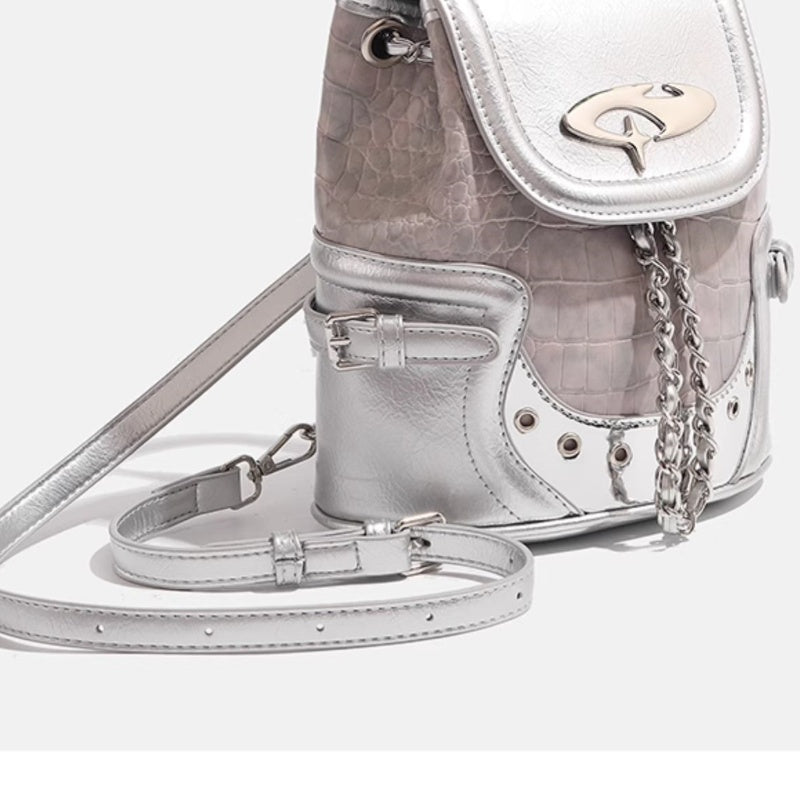 Backpack Millennium Hot Girl Pattern $73.24 Dana Fashion Color: Silver Women's Bags Product information: With/without interlining: None Lining material: Polyester Shoulder strap style: Double joint Closing method: Package cover type Acceptable Computer si
