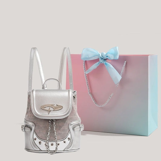 Backpack Millennium Hot Girl Pattern $73.24 Dana Fashion Color: Silver Women's Bags Product information: With/without interlining: None Lining material: Polyester Shoulder strap style: Double joint Closing method: Package cover type Acceptable Computer si