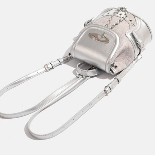 Backpack Millennium Hot Girl Pattern $73.24 Dana Fashion Color: Silver Women's Bags Product information: With/without interlining: None Lining material: Polyester Shoulder strap style: Double joint Closing method: Package cover type Acceptable Computer si