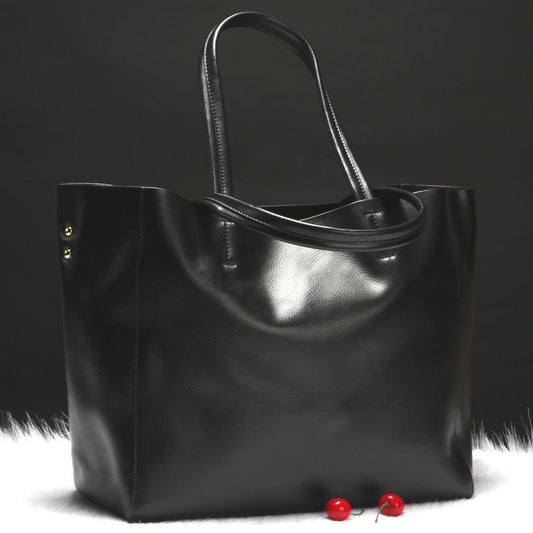 Bags Women New Mummy Bags European And American Fashion Women's Bags Shoulder Bags Handbags One Drop Shipping Bags $139.00 Dana Fashion Color: Black Women's Bags Product information: Material: High quality cowhide Color: Silver, bronze, wine, red, blue an