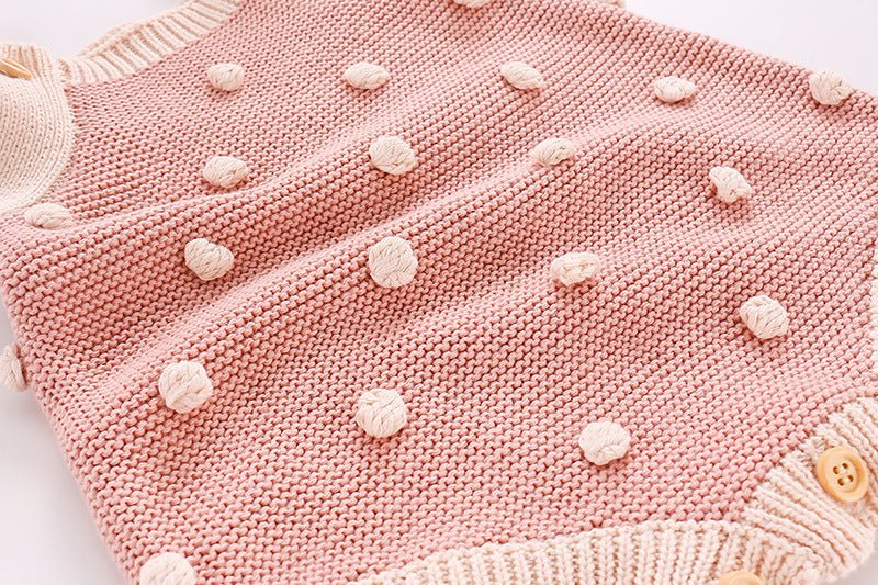 Ball Knitting Yarn For Girls, Infants And Children $28.64 Dana Fashion Color: Pink Child size: 66cm Baby Clothing Product information: Sleeve: Sleeveless Flat car stitch pitch 12~14 stitches/3cm: Yes Thickness: General Main fabric composition: cotton Main