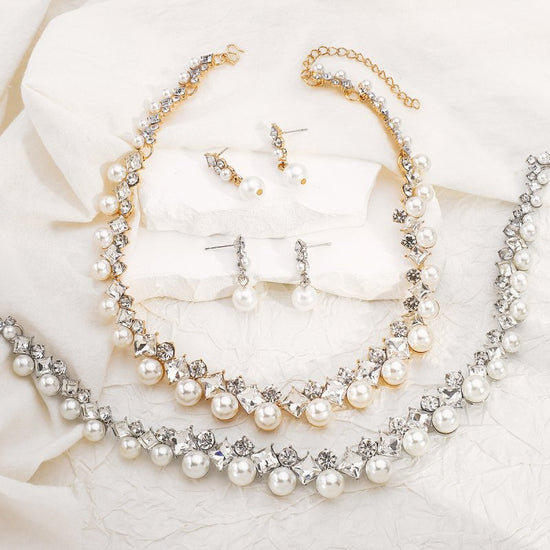 Baroque Alloy Necklace And Earrings Elegant Fashion All-match Bridal Formal Formal Dress Jewelry Suit $49.50 Dana Fashion Color: Gold Women's Accessories Product information: Pattern: Other Treatment Process: Electroplating Color: gold, white k Applicable