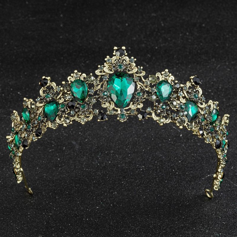 Baroque Rhinestone Crystal Bridal Crown $29.00 Dana Fashion Color: Green A Women's Accessories Product information: Material: Alloy Purity: KC gold Style: Retro Processing technology: diamond inlay Packing list: Crown*1