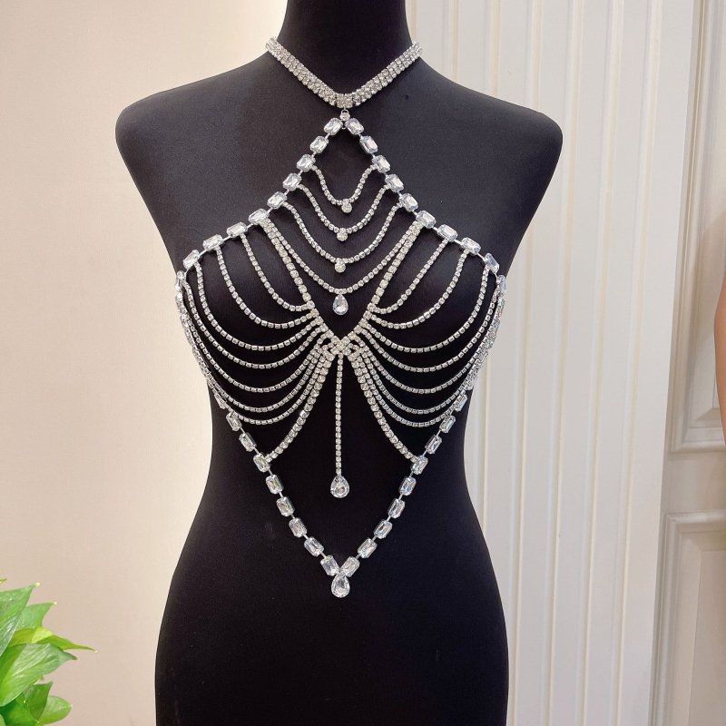 Beach Accessory Water Diamond Large Peach Heart Tassel Body Chain $49.50 Dana Fashion Color: Gold Plating Women's Accessories Product information: Treatment Process: Electroplating Type: rhinestone underwear Color: gold plated, silver plated Inlaid materi