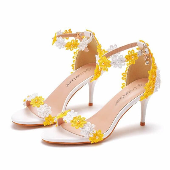 Beaded Large And Small Size Summer Sandals $59.50 Dana Fashion Color: Yellow And White Mixed Colors Size: 34 Women's shoes Product information: Color: white, blue and white color matching, yellow and white mixed color, pink and white, red and green color