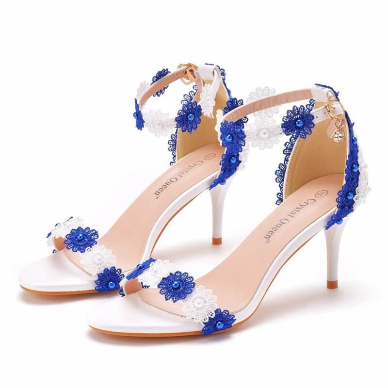 Beaded Large And Small Size Summer Sandals $59.50 Dana Fashion Color: Blue And White Color Matching Size: 34 Women's shoes Product information: Color: white, blue and white color matching, yellow and white mixed color, pink and white, red and green color