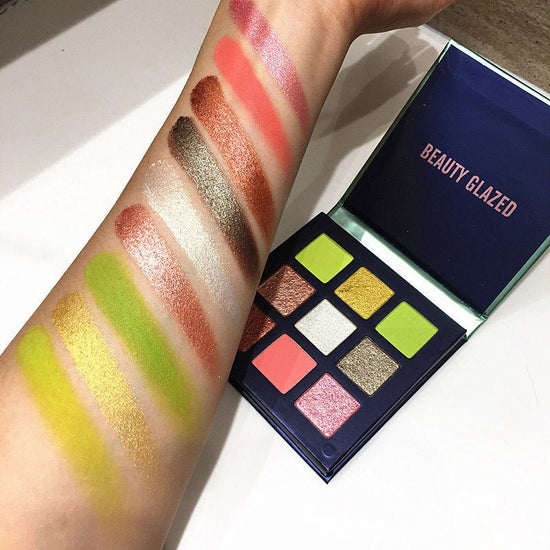 Beauty Glazed Eyeshadow Palette $26.28 Dana Fashion Style: A makeup Number of colors: eight colors and above Skin Type: General Efficacy: modification