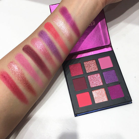 Beauty Glazed Eyeshadow Palette $26.28 Dana Fashion Style: A makeup Number of colors: eight colors and above Skin Type: General Efficacy: modification