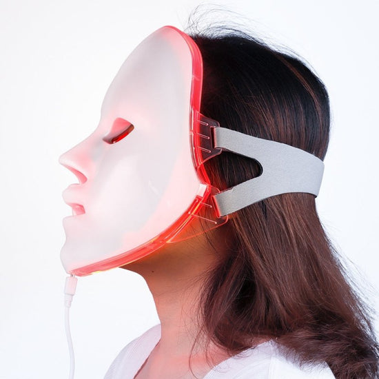 Beauty Instrument Beauty Skin Mask Instrument Seven-color Photon Rejuvenation $84.25 Dana Fashion Color: With original packaging 2PC Electrical outlet: EU Beauty Tools Product information: Material: ABS Input: 100-240V 50 / 60Hz Output: 12V 1A LED lights: