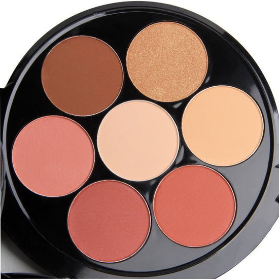 Beginner Eyeshadow Palette Set Makeup Box $85.00 Dana Fashion Color: South American makeup Product information: Color: 72 eye shadow Number of colors: eight colors and above Specifications: normal specifications Special purpose cosmetics: No Skin Type: Ge