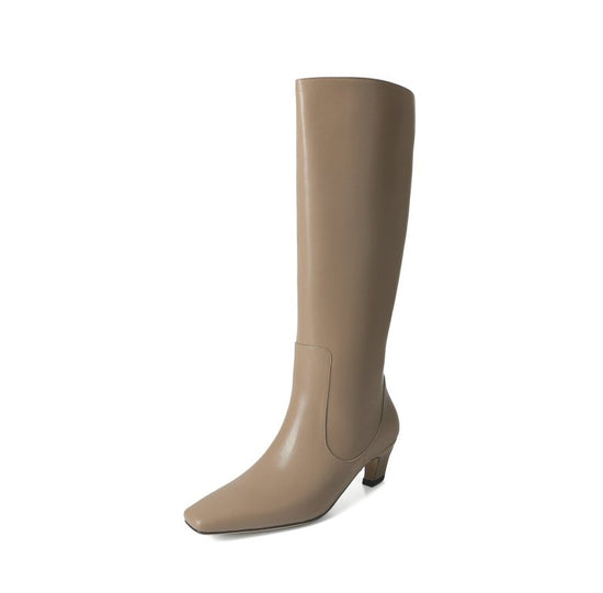 Below The Knee Tall Knight Boots $175.00 Dana Fashion Color: Khaki Size: 34 Women's shoes Product information: Pattern: solid color Lining material: Leather Color: black, khaki, creamy-white Processing Method: paint surface Heel height: mid heel (3-5CM) S