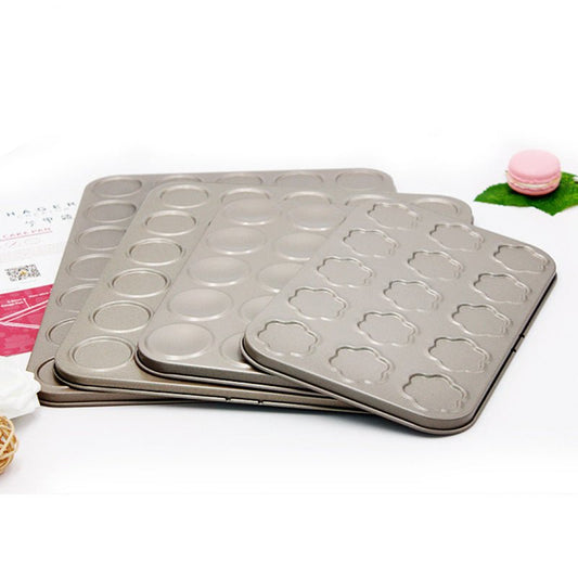 Biscuit cake pan $17.47 Dana Fashion Color: 15 Dana's Kitchen Material: carbon steel Specifications: 30 companies, 35 companies, 15 macarons, 15 clubs macarons, 15 hemisphere macarons Purpose: Macaron cake mould Color style: as shown Application: cake, bi