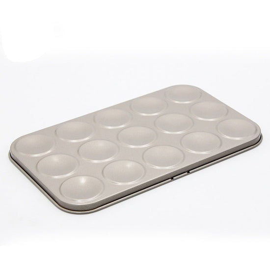 Biscuit cake pan $17.47 Dana Fashion Color: 15 hemisphere Dana's Kitchen Material: carbon steel Specifications: 30 companies, 35 companies, 15 macarons, 15 clubs macarons, 15 hemisphere macarons Purpose: Macaron cake mould Color style: as shown Applicatio