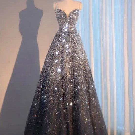 Blue Heavy Industry Wedding Evening Dress $999.99 Dana Fashion Color: Dark Blue Size: 2XL Women's clothing Product information : Color: dark blue Fabric: mesh cloth Beads: sequins Sleeve length: sleeveless Style: tube top type Size Information: Size S,M,L