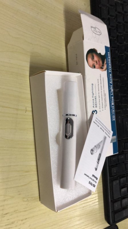 Blue Light Therapy Acne Laser Pen Soft Scar Wrinkle Removal Treatment Device Skin Care Beauty Equipment $16.25 Dana Fashion quantity: No logo Beauty Tools Overview: This is a handy photon device for all skincare. It is using the specific 415mm blue light