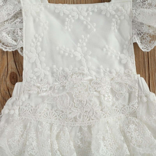 Bodysuit Children Baby Clothes Kids Dress Wear Clothing $22.50 Dana Fashion Color: White Child size: 12M Baby Clothing Product information: Applicable age: 3 months Applicable gender: unisex Model real shot: real shot without model Color classification: 6