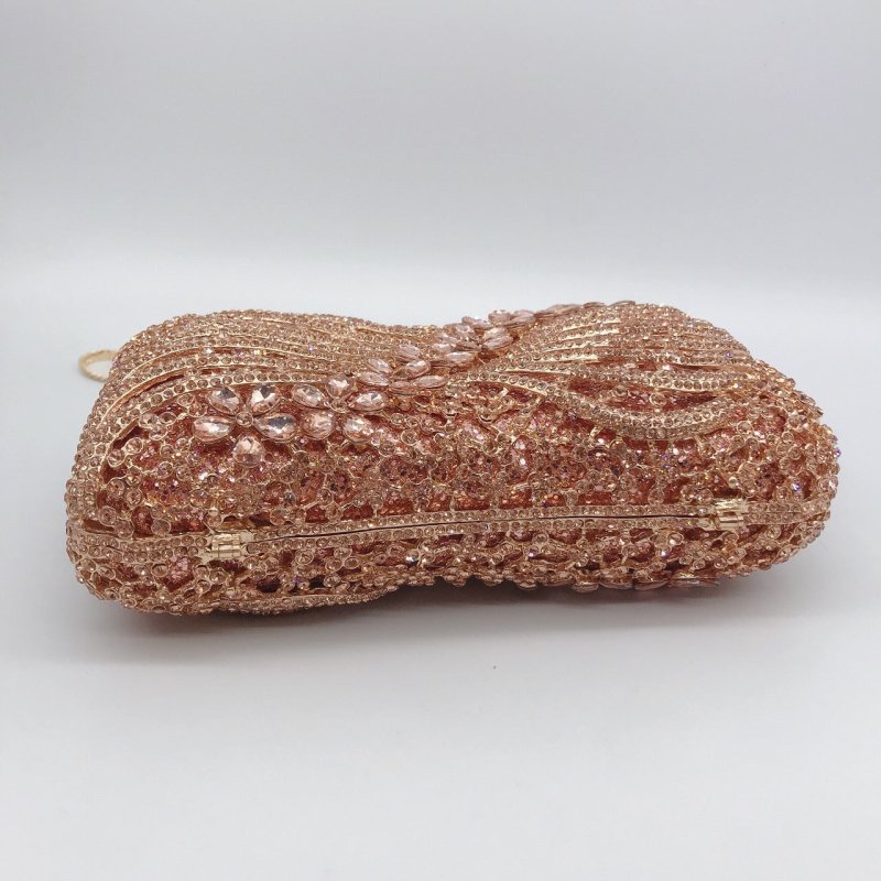 Bow Ribbon Diamond Evening Bag Hollow Rhinestone Banquet European And American Clutch $159.00 Dana Fashion Color: Champagne Women's Bags Product information: Fabric texture: synthetic leather Pattern: solid color Applicable scenario: Banquet Color: Champa