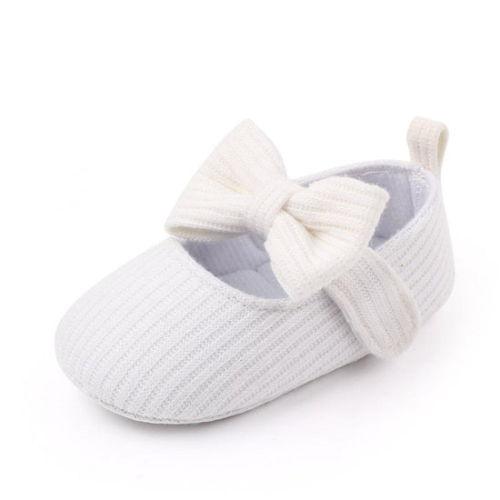 Bowknot Woolen Knit Baby Shoes Moccasins Princess Shoes Baby Shoes $14.30 Dana Fashion Color: White Shoe size: 11cm Baby & Mother Product information: Product Category: Toddlers Upper material: knitted Style: cute Function: breathable, non-slip, wear-resi