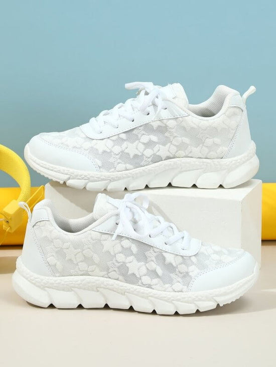 Breathable Lightweight Casual Women's Sports Shoes $38.50 Dana Fashion Color: White Size: 35 Women's shoes Product information: Color: White Upper height: low top Heel height: mid heel (3-5CM) Size: 35, 36, 37, 38, 39, 40, 41, 42, 43, 44 Sole craft: visco