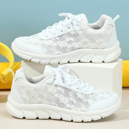 Breathable Lightweight Casual Women's Sports Shoes $38.50 Dana Fashion Color: White Size: 35 Women's shoes Product information: Color: White Upper height: low top Heel height: mid heel (3-5CM) Size: 35, 36, 37, 38, 39, 40, 41, 42, 43, 44 Sole craft: visco