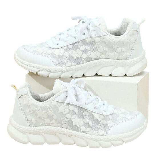 Breathable Lightweight Casual Women's Sports Shoes $38.50 Dana Fashion Color: White Size: 35 Women's shoes Product information: Color: White Upper height: low top Heel height: mid heel (3-5CM) Size: 35, 36, 37, 38, 39, 40, 41, 42, 43, 44 Sole craft: visco