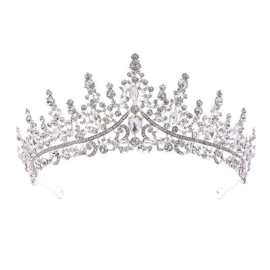 Bridal Headdress Crown Vintage Necklace Three-piece Earrings Set Pack $68.14 Dana Fashion Color: White Women's Accessories Product information: Treatment Process: Electroplating Color: White Style: Women's Material: Alloy Packing list: Headband+necklace+e