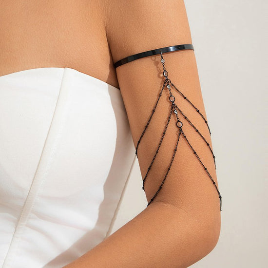 Butterfly Flower Tassel Bracelet Star Shell $12.00 Dana Fashion Color: 05 Black 0271 Purity: Bracelet Women's Accessories Product information: Treatment Process: Electroplating Color: 01 Gold 0313,01 White K 0313,02 gold 0314,02 White K 0314,03 gold 0315,
