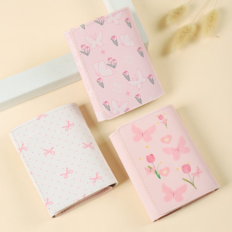 Butterfly-patterned Short Style Three-fold Wallet Multifunction $19.00 Dana Fashion Color: Beige Dots Rose Women's Bags Product information: Color: beige dot rose, pink rose, simple pen rose, black dot Rose Function: waterproof, wear-resistant, and storab