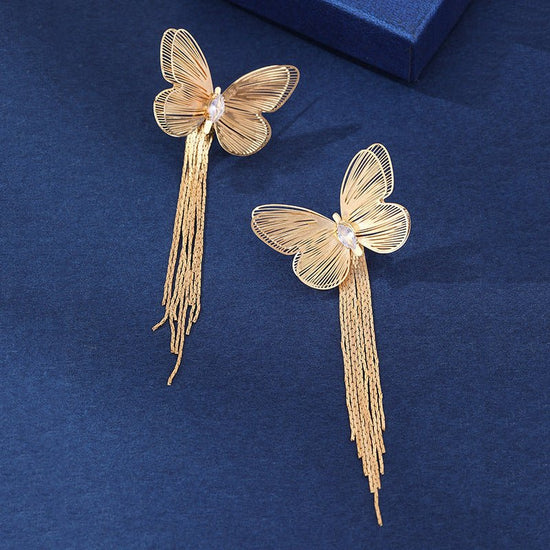 Butterfly Tassel Niche Creative Stud Earrings $14.62 Dana Fashion Color: EZ5472jinse Women's Accessories Product information: Treatment Process: Electroplating Color: EZ5472baik,EZ5472jinse Applicable population: Female Material: Alloy Shape: Bow Popular