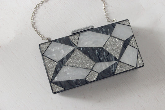 Fashion Black And White Contrast Acrylic Clutch - Dana Fashion