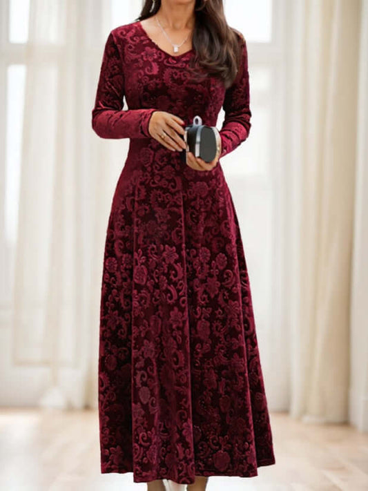 Floral Paisley Pattern Velvet Dress $39.31 Dana Fashion Color: Black Size: 2XL Women's clothing Product information: Sleeve Length: Sleeve Fit Type: Slim Fit Length: Mini Material: Woven Fabric Composition: 100% Polyester Packing list: Dress*1 Size inform