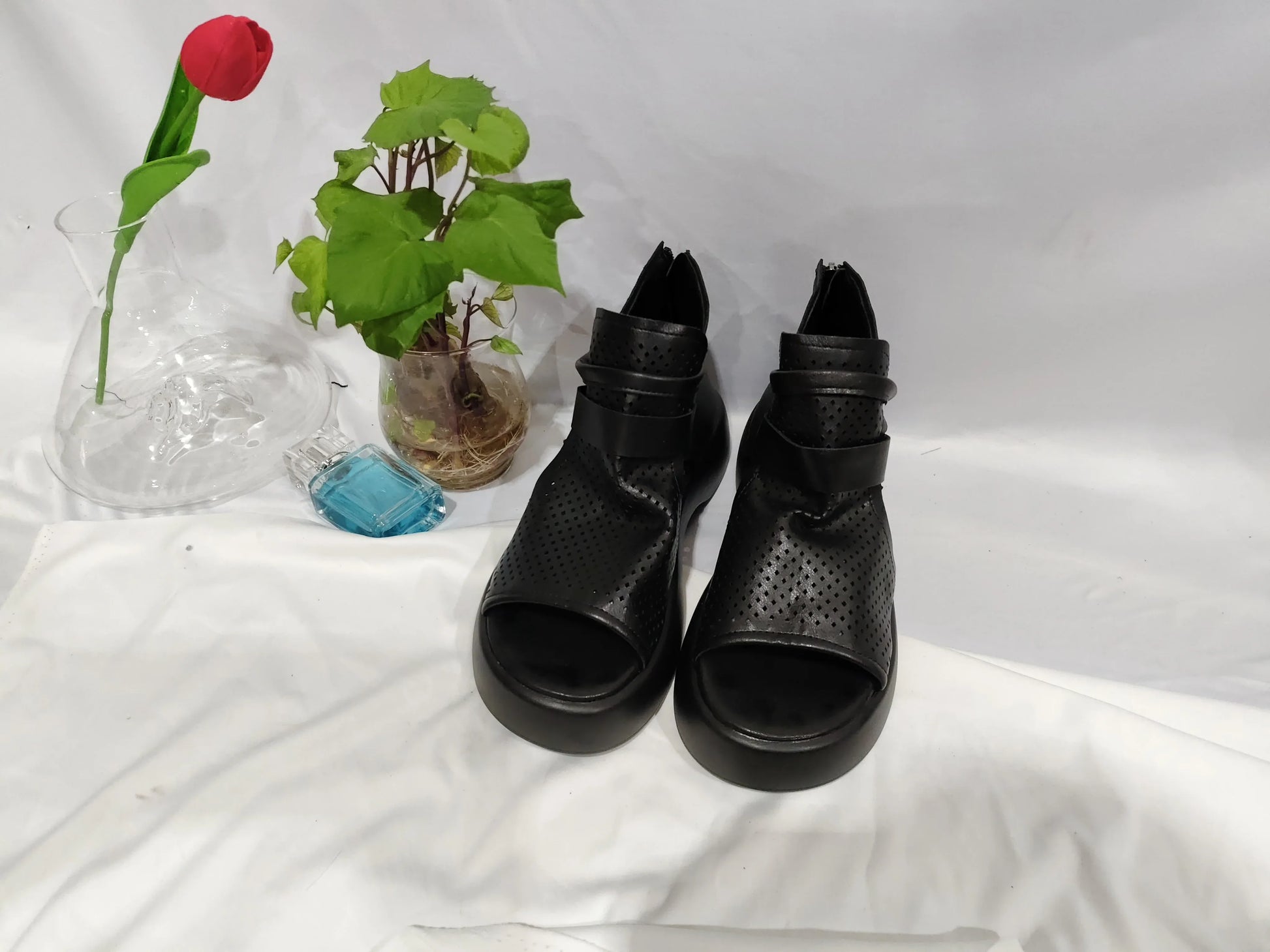 High-Top Roman Shoes Platform Heel Retro Hollow Women's Sandals - DanaFashionstore