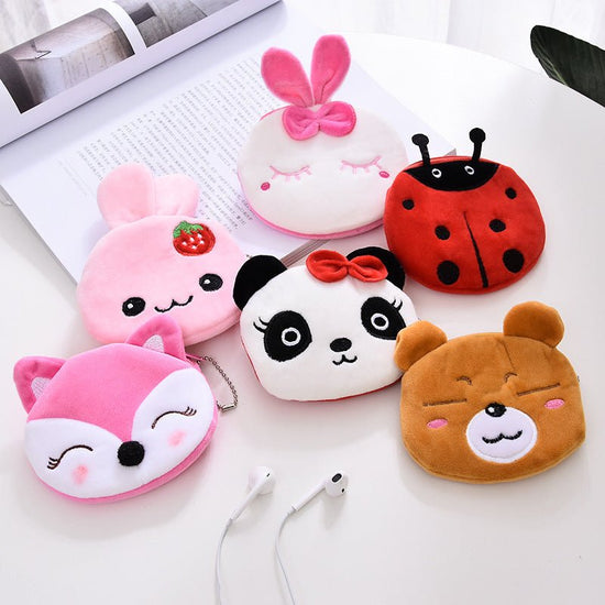 Cartoon Female Cute Student Portable Mini Plush Earphone Key Coin Purse $10.62 Dana Fashion Color: Big Face Monkey Women's Bags Product information: Pattern: cartoon animation Applicable gender: neutral/both men and women Applicable scenario: Daily config