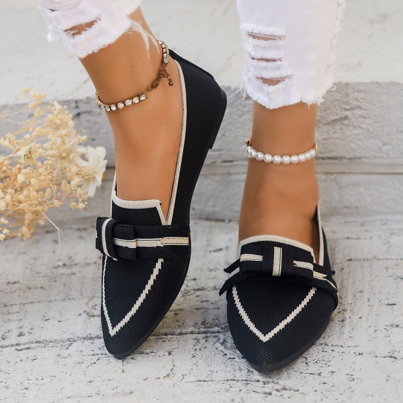 Casual And Comfortable Beautiful Bowknot Popular Element Shoes $25.99 Dana Fashion Color: Black Size: 36 Women's shoes Product information: Pattern: solid color Lining material: imitation leather Applicable sports: Hiking Color: brown, navy blue, ivory wh