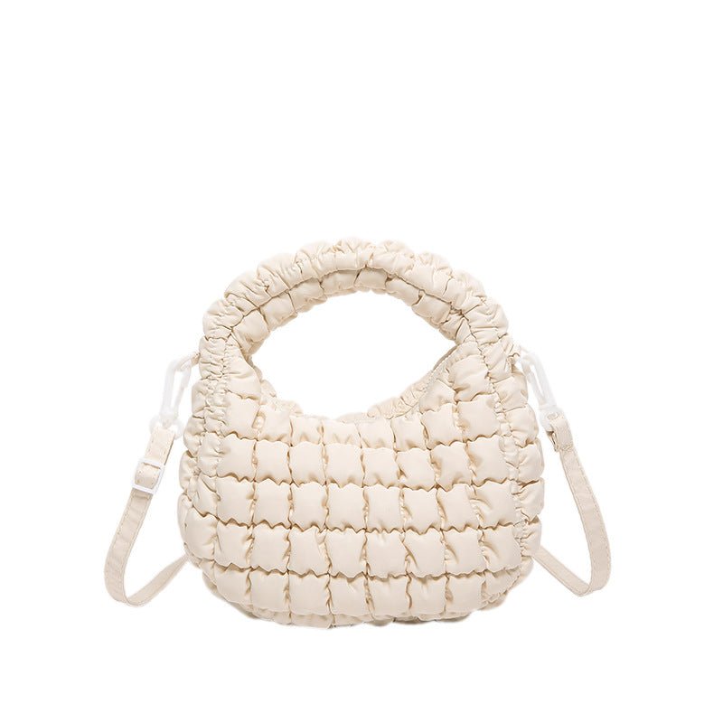 Casual Fashion Personalized Women's New Handbag $30.26 Dana Fashion Color: Beige Size: 22X15X6.5CM Women's Bags Product information: Color: Milky White, black, sky blue, khaki, pink Material: Plush Size: 22*15 * 6.5cm Style: Fashion Packing list: Women's