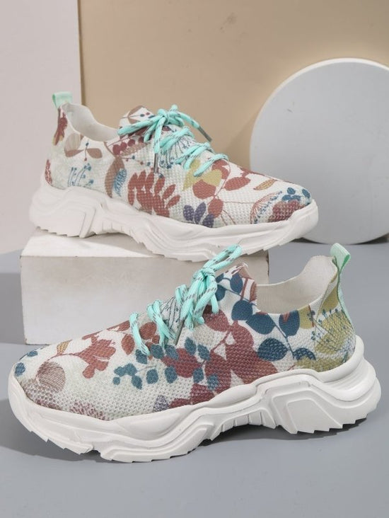 Casual Flower Sports Shoes Women Flat Bottom Plus Size $39.50 Dana Fashion Color: H15 Color Size: 35 Women's shoes Product information: Lining material: Mesh Upper height: low top Heel height: mid heel (3-5CM) Heel shape: flat heel Size: 35, 36, 37, 38, 3