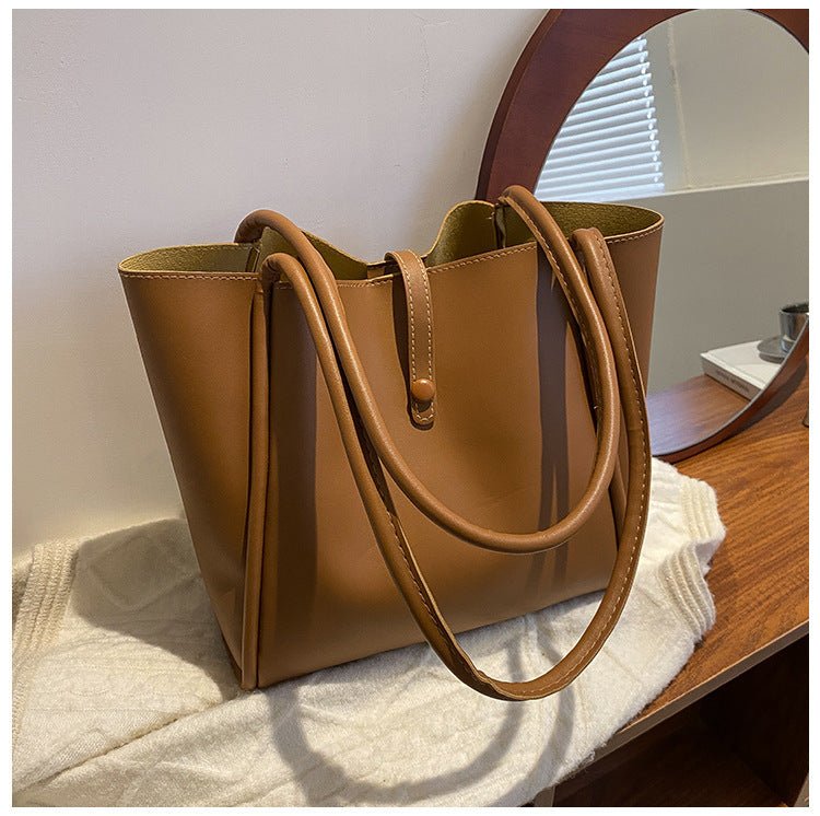 Casual Large Capacity Tote Bags For Women Fashion Solid Color Shopping Shoulder Bag With Wallet Ladies Handbag $36.50 Dana Fashion Color: Khaki Women's Bags Product information: Material:PU Style: fashionable and simple Features:Solid color Color: khaki,