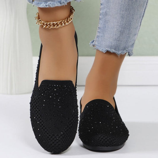 Casual Plus Size Solid Color Mesh With Diamond Shallow Mouth Soft Bottom Women's Flat-heeled Shoes $30.50 Dana Fashion Color: Black Size: 36 Women's shoes Product information: Pattern: solid color Lining material: cloth Applicable sports: Universal Color: