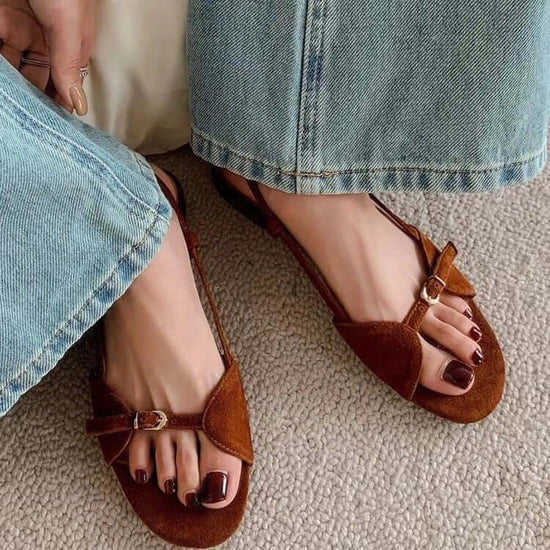 Casual Solid Color Round Toe Solid Color Women's Sandals $32.50 Dana Fashion Color: Dark Brown Size: 35 Women's shoes Product information: Applicable age: Adult Toe holder shape: round head Color: dark brown Popular elements: belt buckle Style: Korean sty