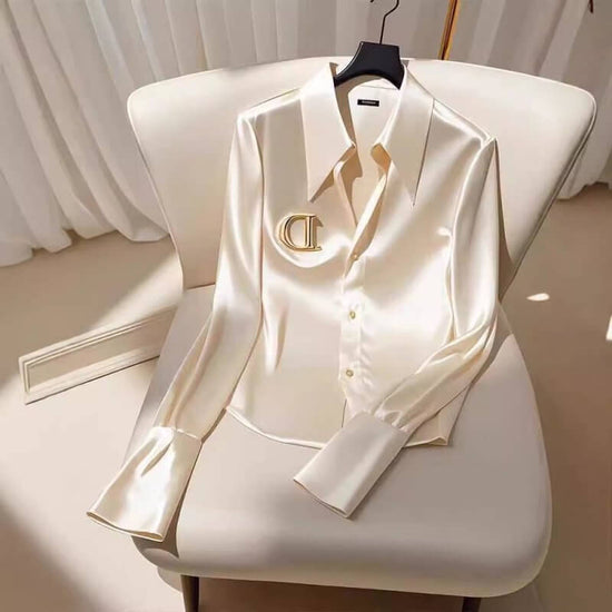 Casual Versatile Solid Color Women's Long Sleeve Top $49.50 Dana Fashion Color: Champagne Size: L Women's clothing Product information: Pattern: solid color Fabric name: Polyester Fiber Color: Champagne Sleeve type: shirt sleeve Size: S 35.00kg-45.00kg,M