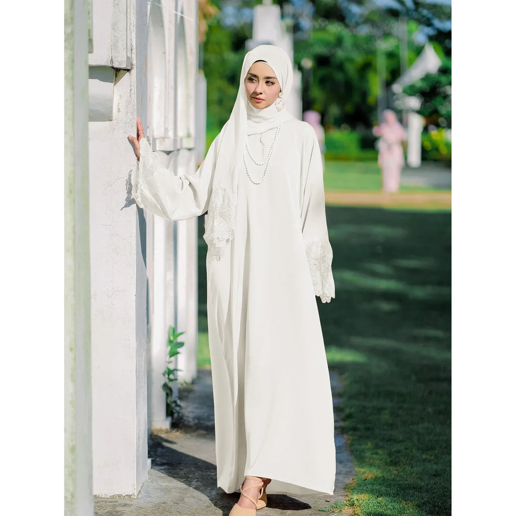 Muslim Robe Malay Indonesian Dress with Headscarf - Traditional Islamic Clothing - DanaFashionstore