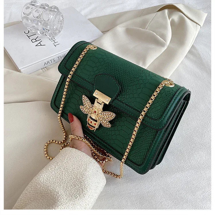 Fashionable Stylish Chain Shoulder Trendy Retro Messenger Bag - DanaFashionstore