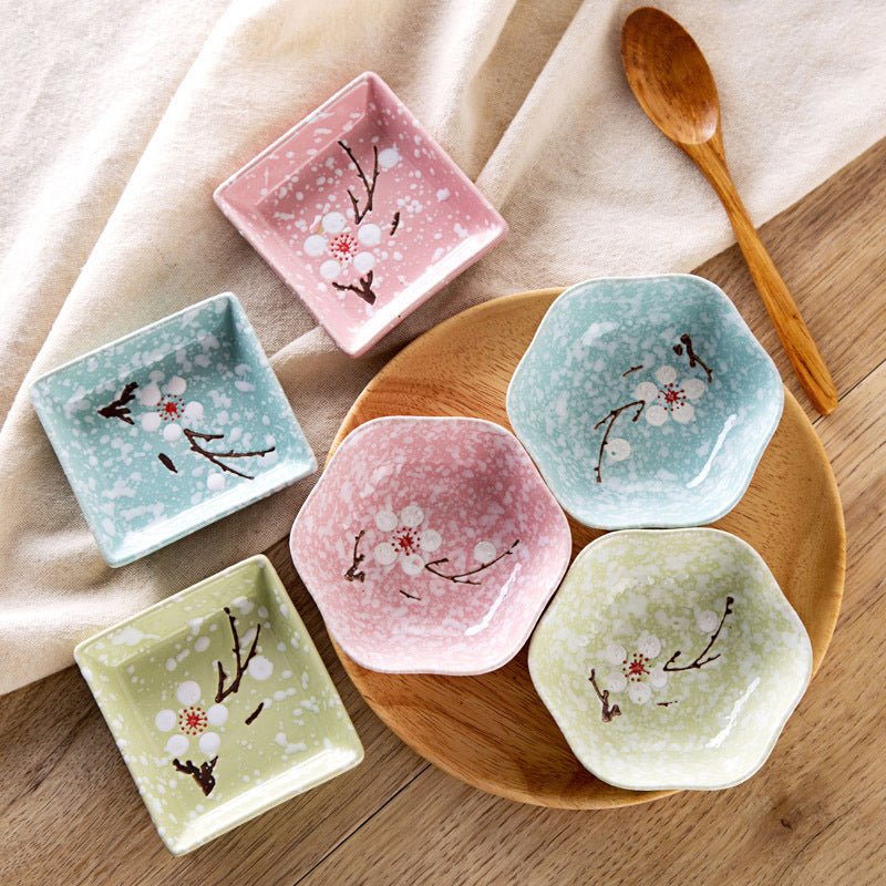 Ceramic Plate Seasoning Sauce Dish Snack Desser Plates Sushi Dishes Flavor Tray Kitchen Kid Bowl Tableware Saucer MOQ2 $25.00 Dana Fashion style: 4PCS A Dana's Kitchen Product Information: Product name: ceramic dipping dish Style: A (blue square) B (pink
