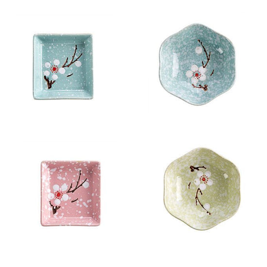 Ceramic Plate Seasoning Sauce Dish Snack Desser Plates Sushi Dishes Flavor Tray Kitchen Kid Bowl Tableware Saucer MOQ2 $25.00 Dana Fashion style: 4pcs set Dana's Kitchen Product Information: Product name: ceramic dipping dish Style: A (blue square) B (pin