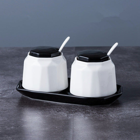 Ceramic seasoning jar set $33.24 Dana Fashion Style: Style5 Dana's Kitchen Material: Ceramic Can be loaded with seasoning type solid seasoning