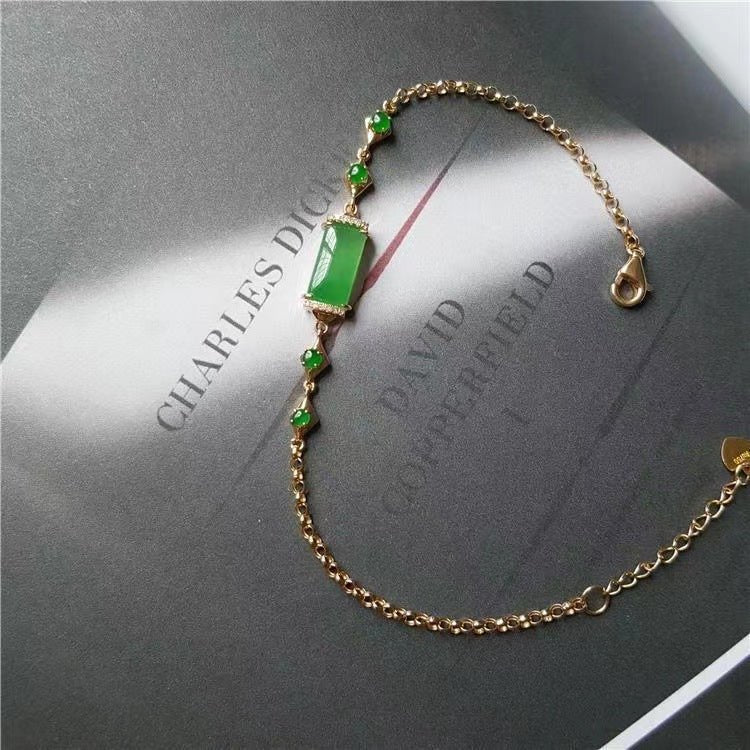 Chalcedony Brand Bracelet Female Yang Green Jade Tube Matching $30.28 Dana Fashion Color: Rose Gold Material: Copper Women's Accessories Product information: Color: rose gold Style: Women's Material: Copper Style: Retro Packing list: Copper bracelet * 1 P